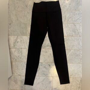 Classic lululemon black leggings